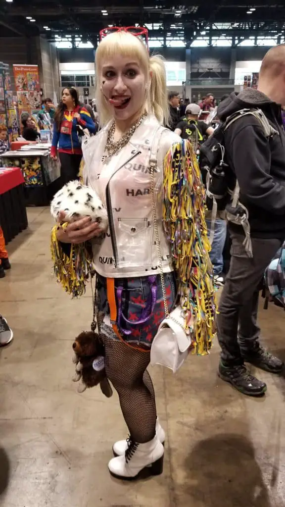 C2E2 Sunday Cosplay Photos Part 2