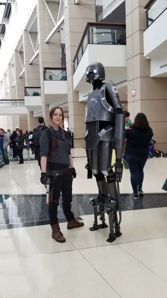 C2E2 Sunday Cosplay Photos Part 2