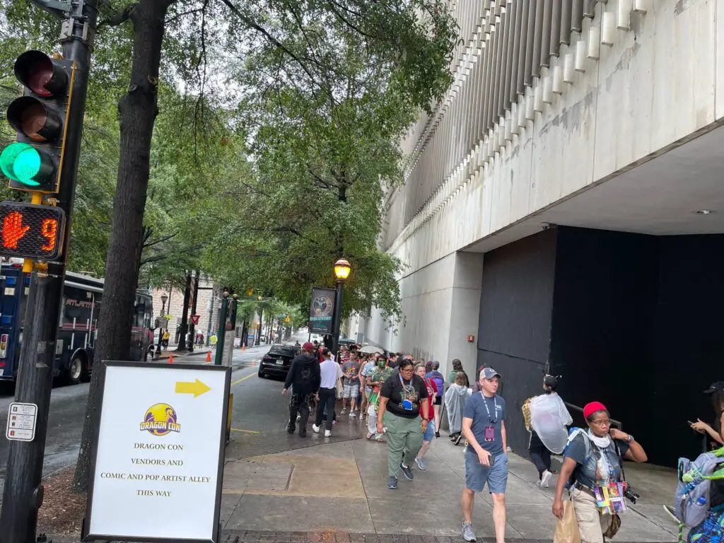 Dragon Con Americas MArt line