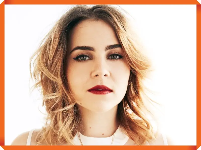 Mae Whitman