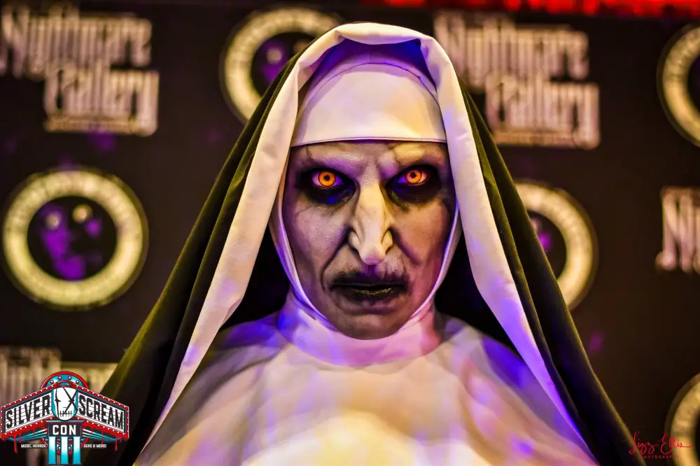 Silver Scream Con III by Lizz Ellis Photography